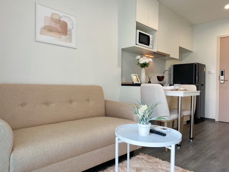 Condo for Rent at Rich Park Triple Station
