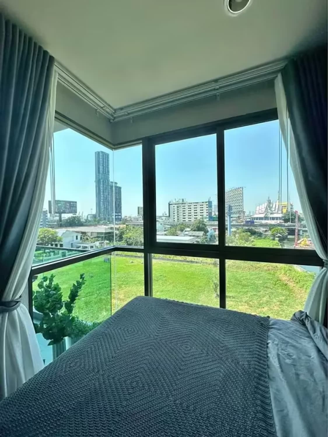 1 Bedroom Condo - Image 8