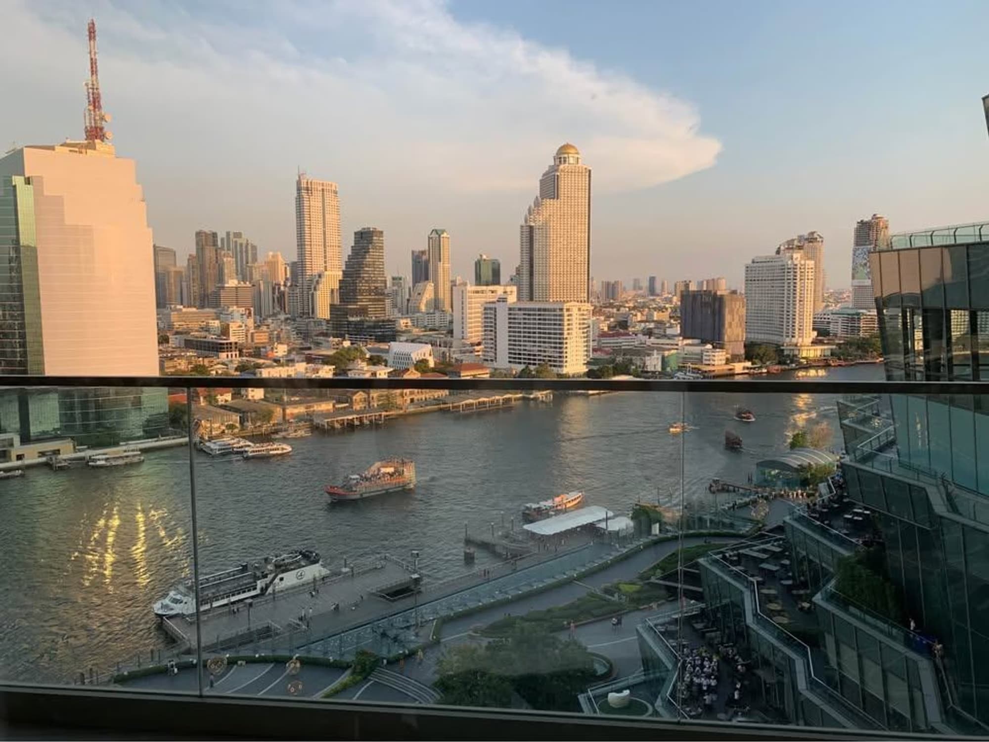 1 Bed Condo for Rent in Khlong San - Image 8
