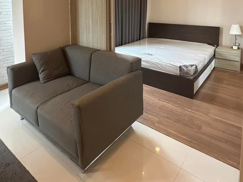 1 Bed Condo for Rent  Near Ekkamai BTS