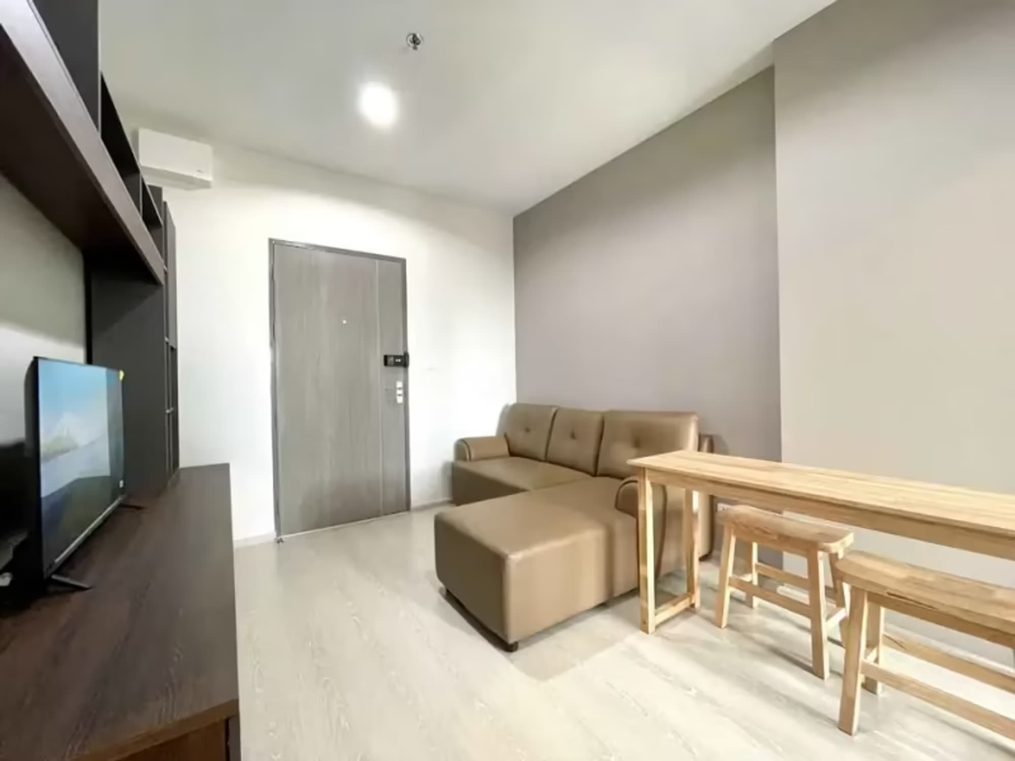 1 Bedroom Condo - Image 12