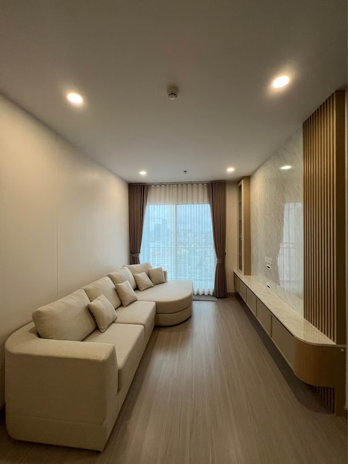 2 Bed Condo for Rent in Bang Rak - Image 1