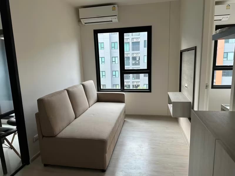 1 Bedroom Condo