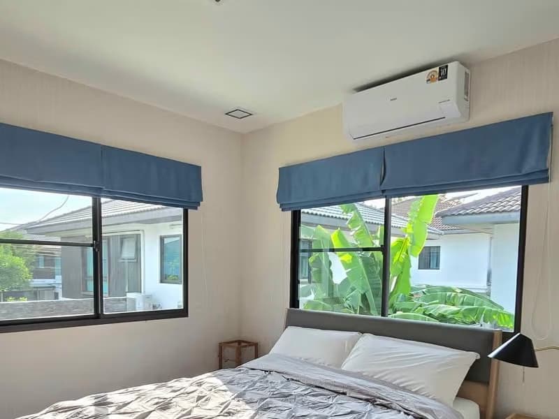 4 Bed House for Rent in Bang Phli