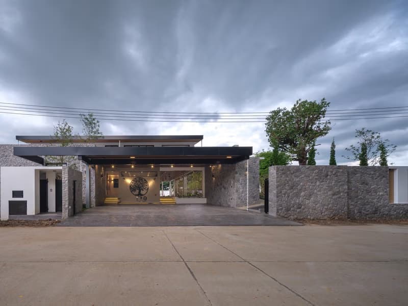 5 Bed House for Sale in Mueang Chiang Mai