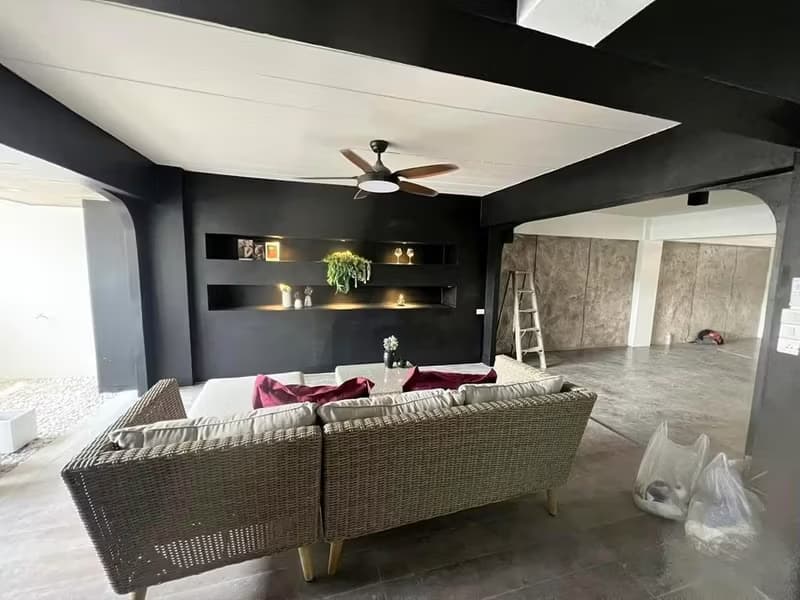 4 Bedroom Townhouse