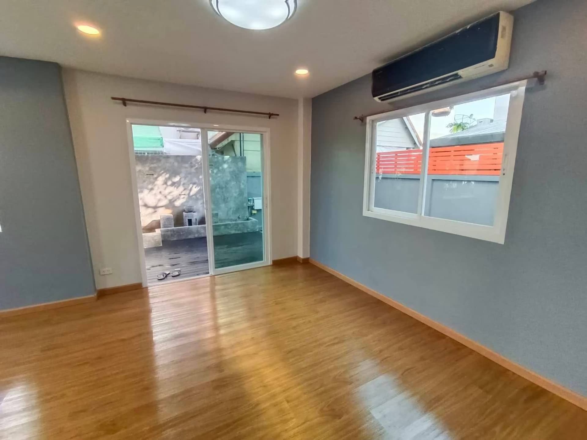 4 ห้องนอน บ้าน สำหรับ ขายและจำหน่าย ใน San Sai District - Image 4
