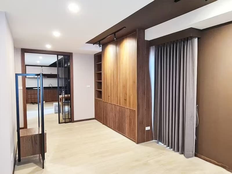  Euro Classic Condominium