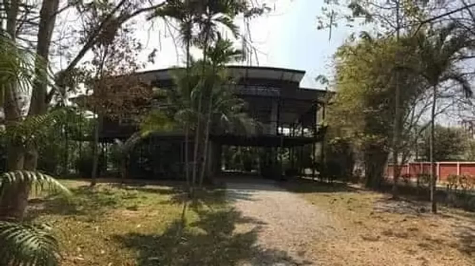 3 Bedroom House - Image 1