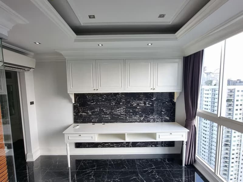 2 Bedroom Condo