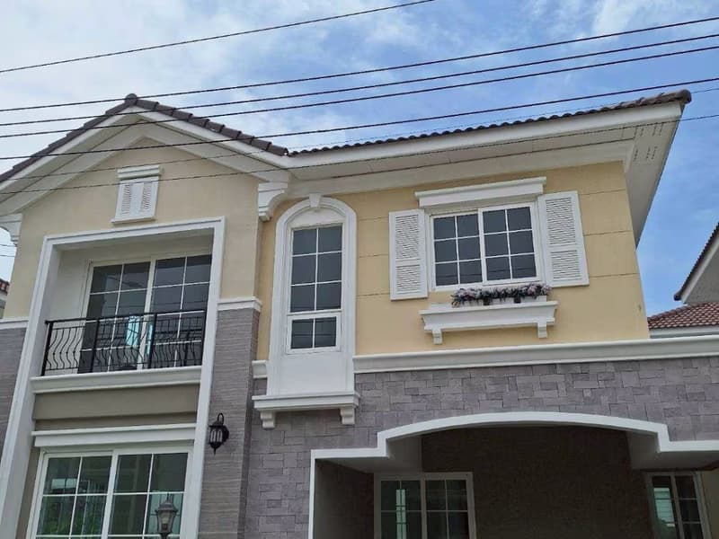 4 Bed House for Sale in Prawet