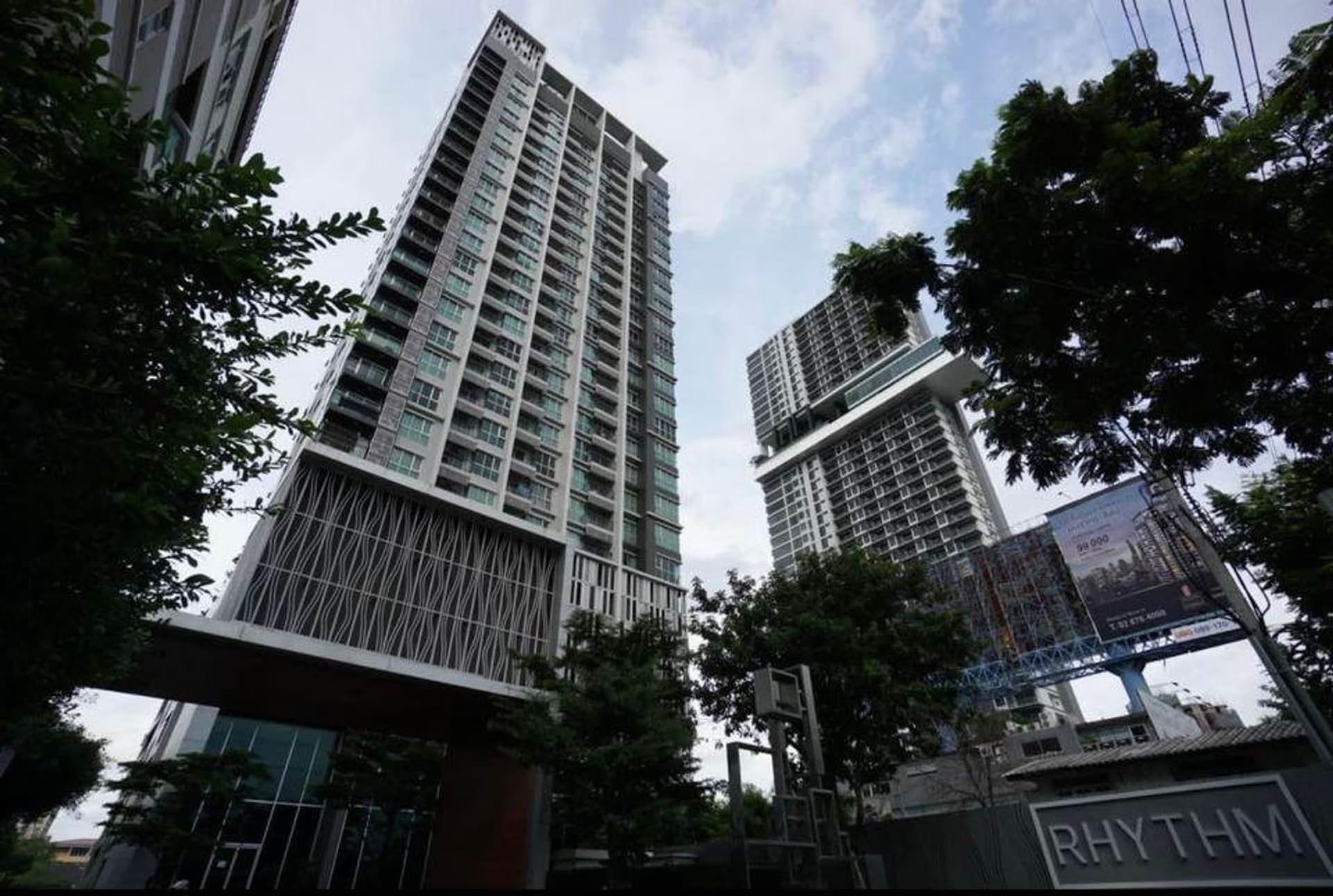 1 Bed Condo for Rent and Sale in Sathon - Image 6