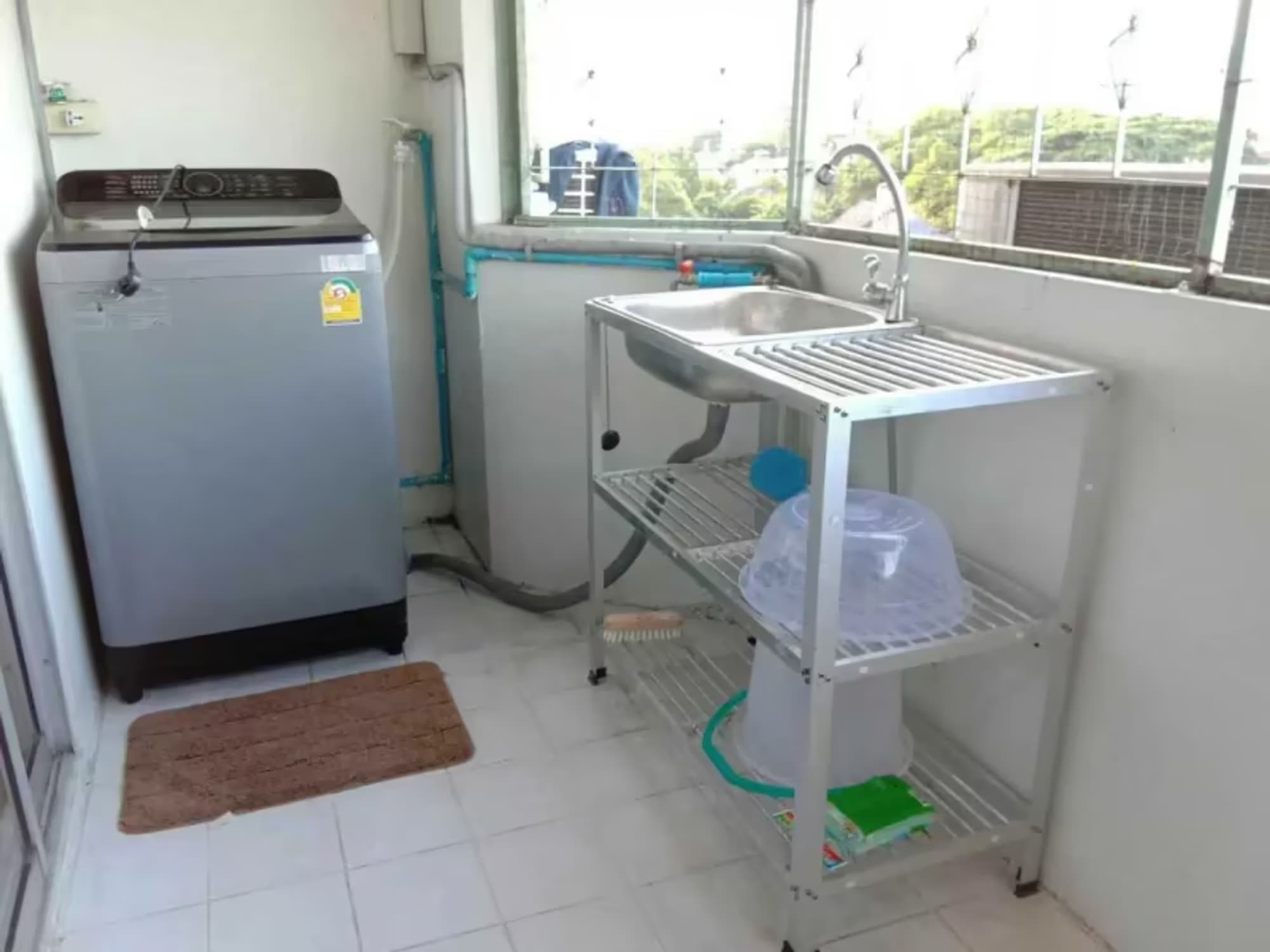 Studio for Rent in Pa Tan, Mueang Chiang Mai - Image 10