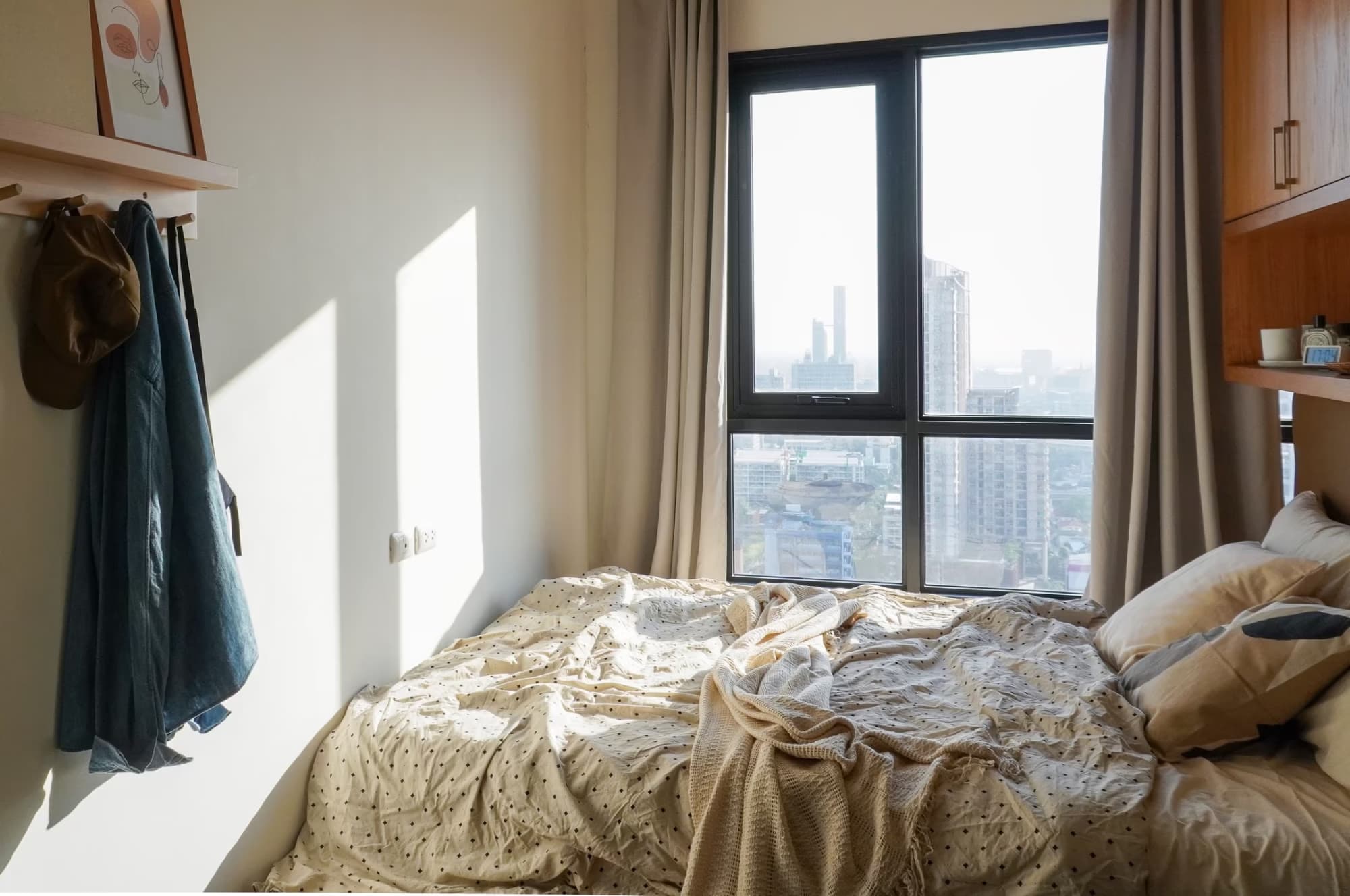 1 Bedroom Condo - Image 4