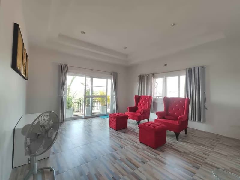 5 Bed House for Rent and Sale in Mueang Chiang Mai