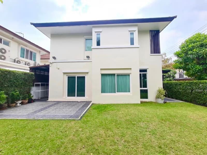 House for Sale at The Centro Onnut-Wongwaen