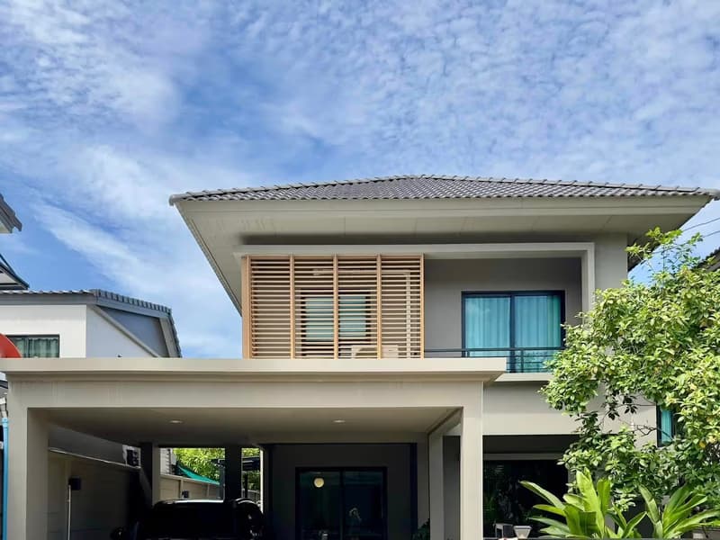 3 Bed House for Rent and Sale in Bang Phli