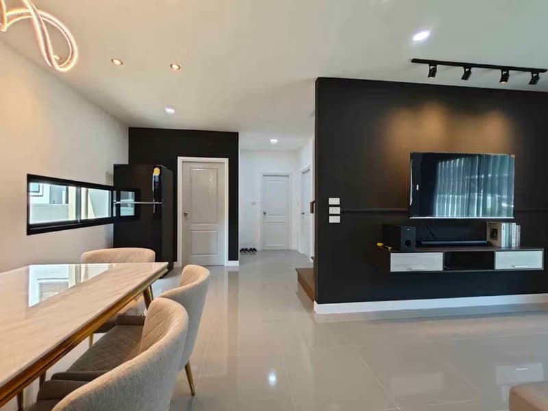 3 Bed House for Rent and Sale in San Kamphaeng