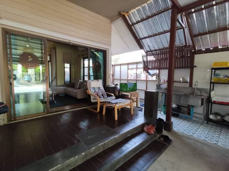 2 Bedroom House