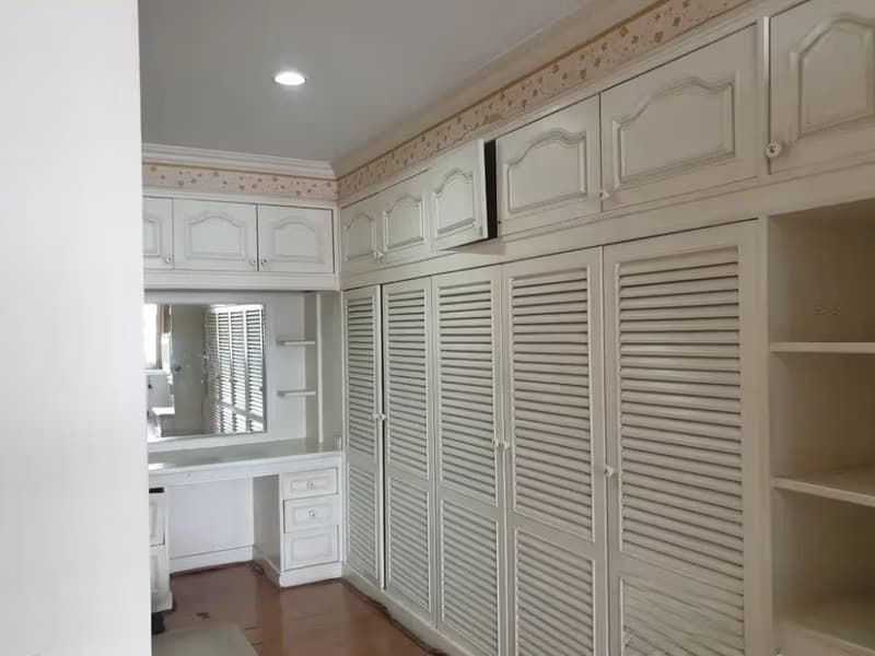 3 Bed Condo for Rent and Sale in Watthana