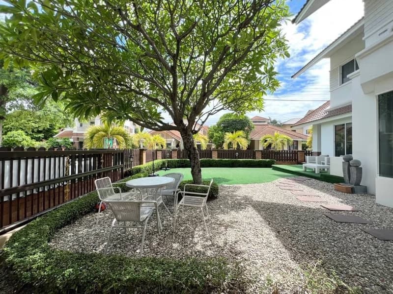 4 Bed House for Sale in Hang Dong
