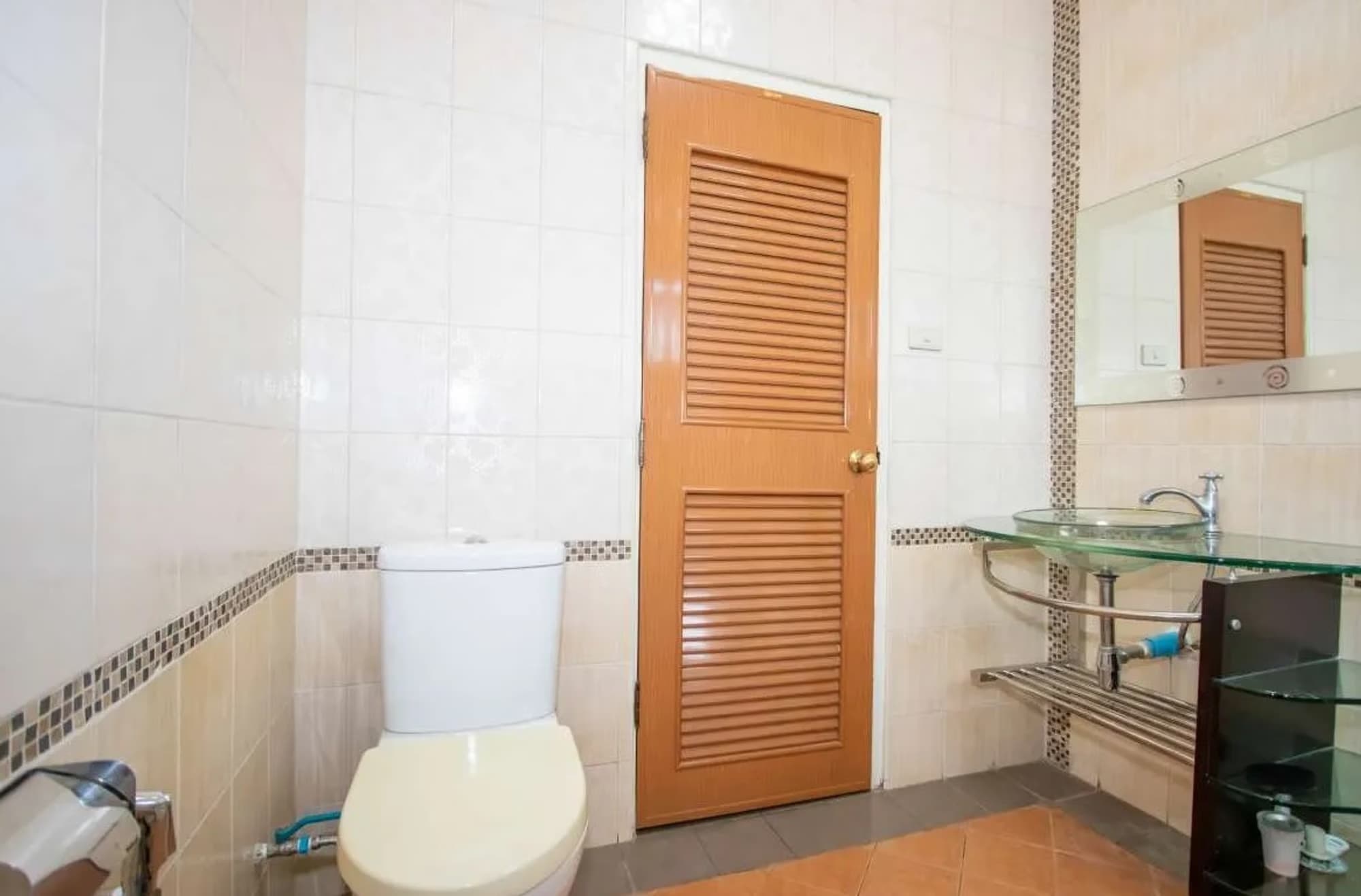 3 Bed House for Sale in Hang Dong - Image 8