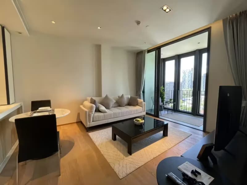 1 Bedroom Condo