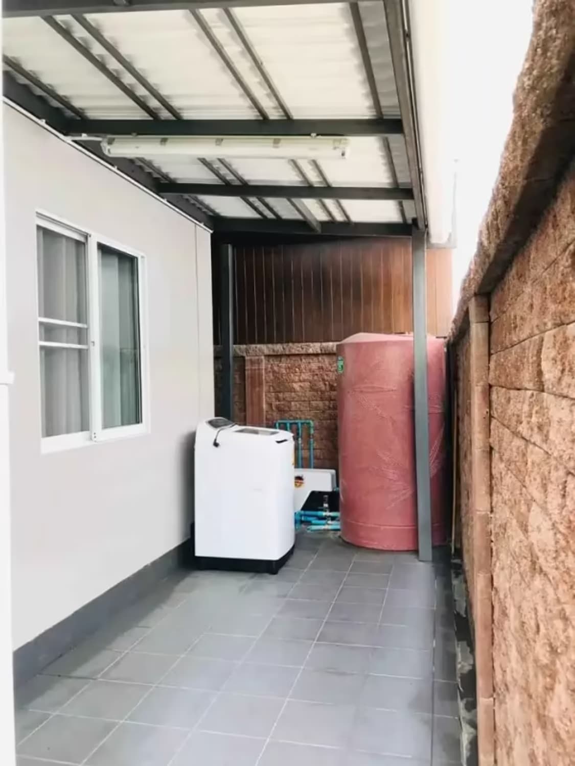3 Bedroom House - Image 4