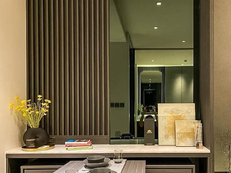 1 Bedroom Condo