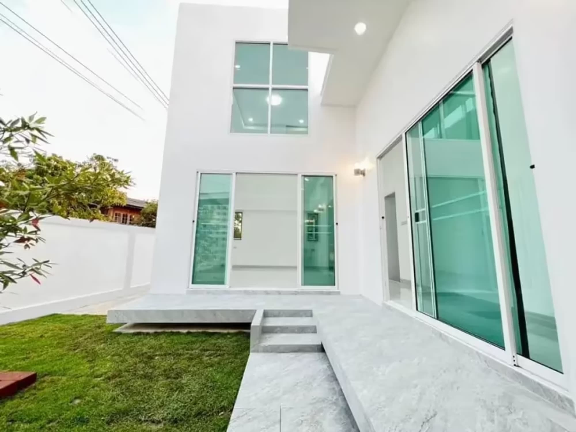 3 Bedroom House - Image 2