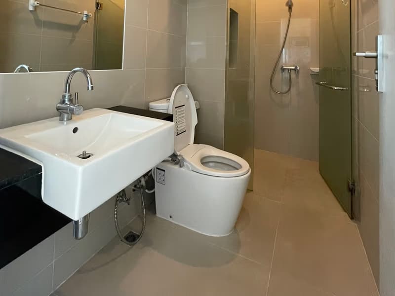 Condo for Rent at Ideo Blucove Sukhumvit 
