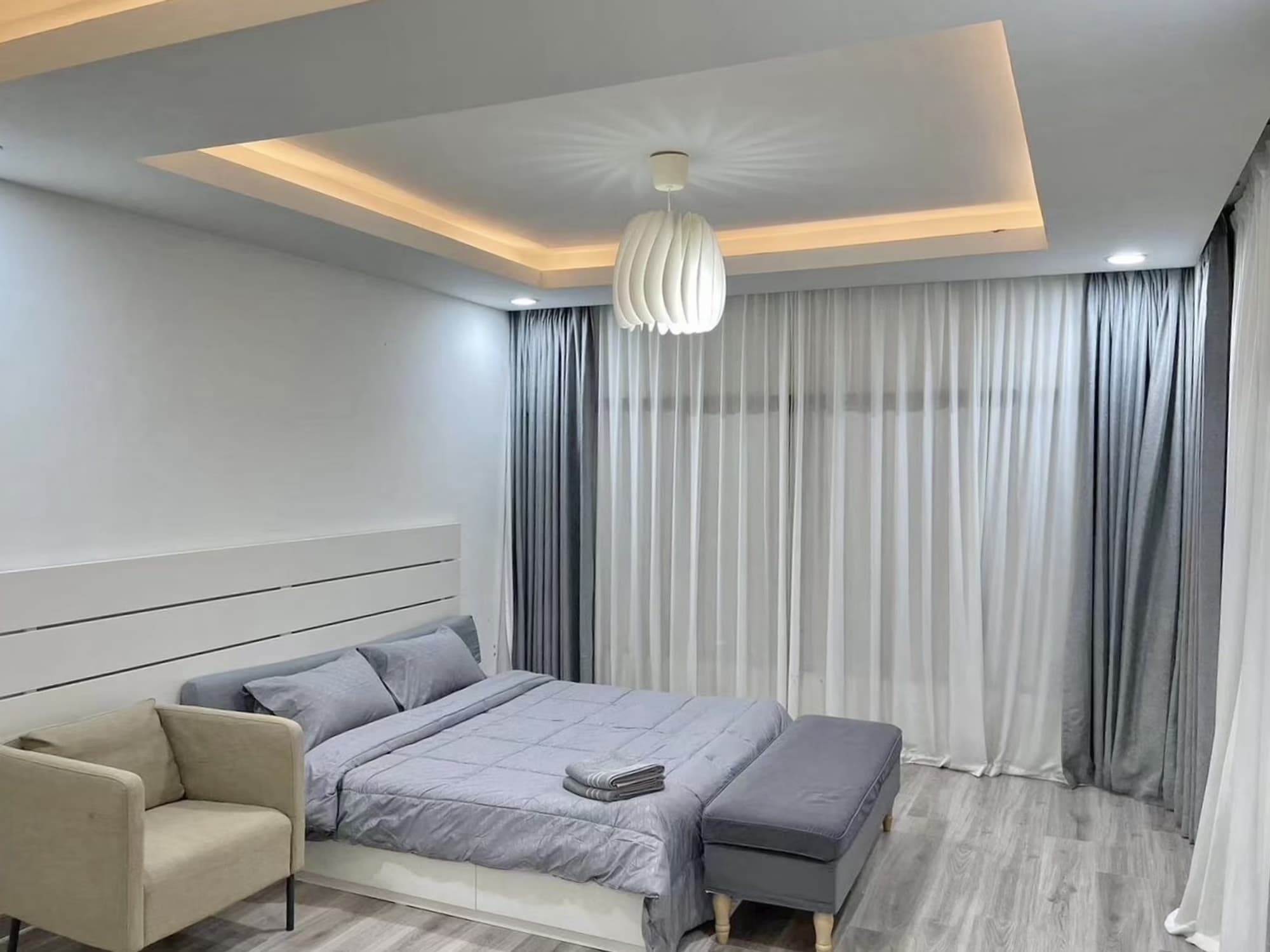 7 Bed House for Rent in San Sai District - Image 8