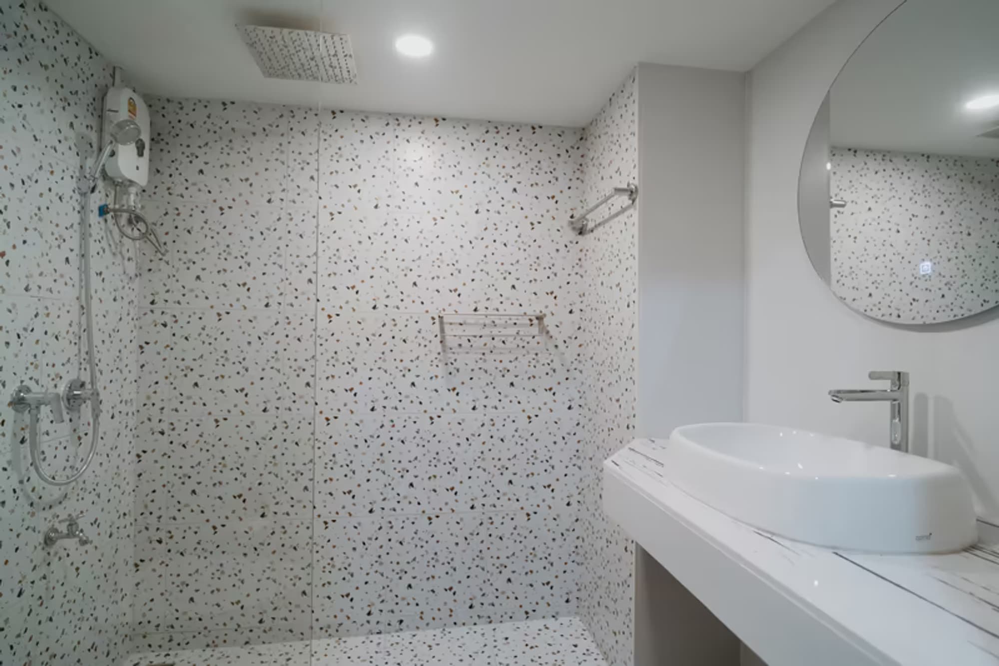 Condo for Sale at Hillside 3 - Image 5