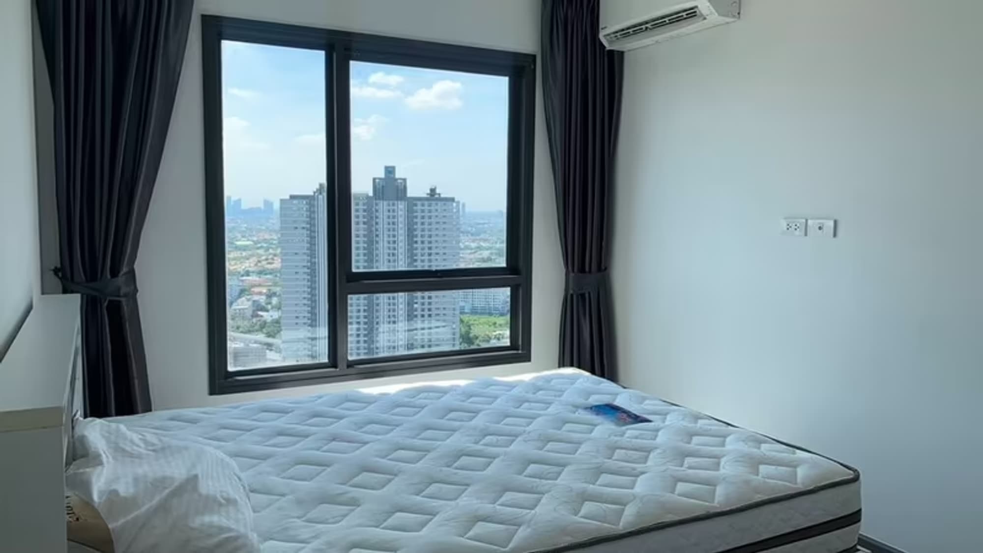 Condo for Rent at Rich Park Triple Station - Image 7
