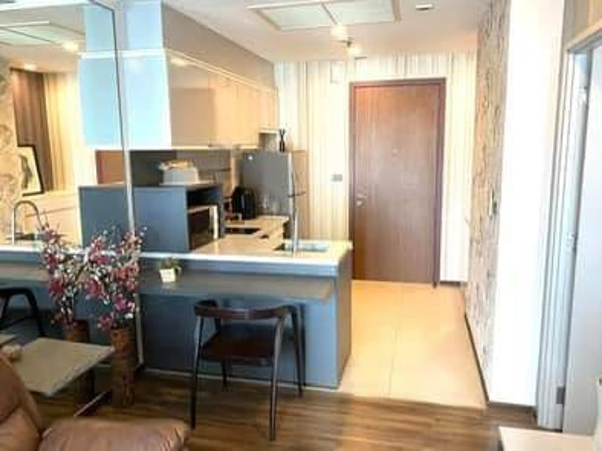 1 Bed Condo for Rent and Sale in Khlong Toei - Image 2