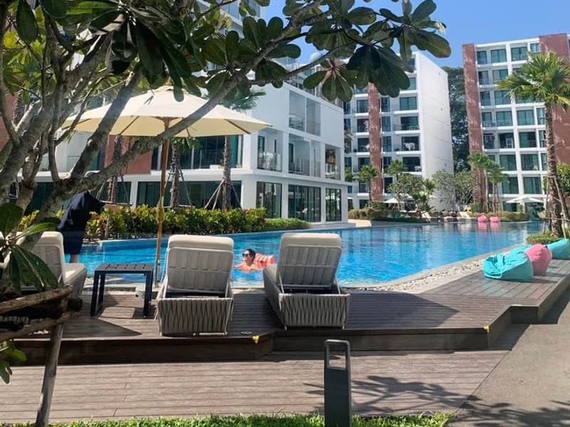 Condo for Rent at The One Condo