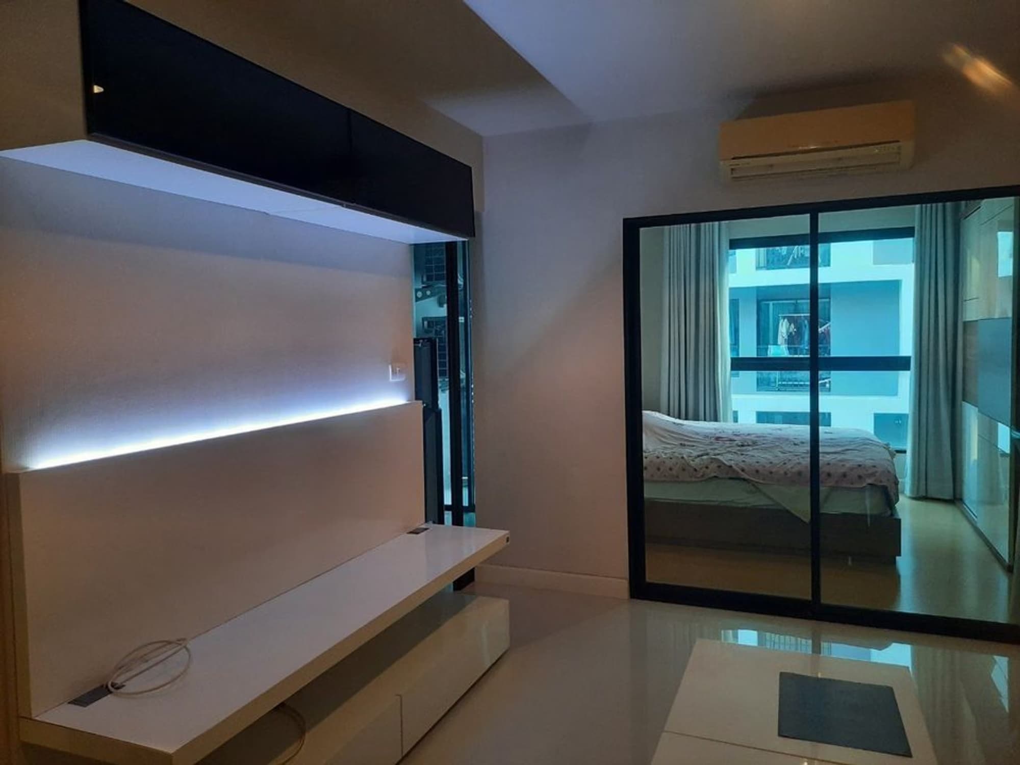 Condo for Sale at Metro Sky Ratchada   - Image 4