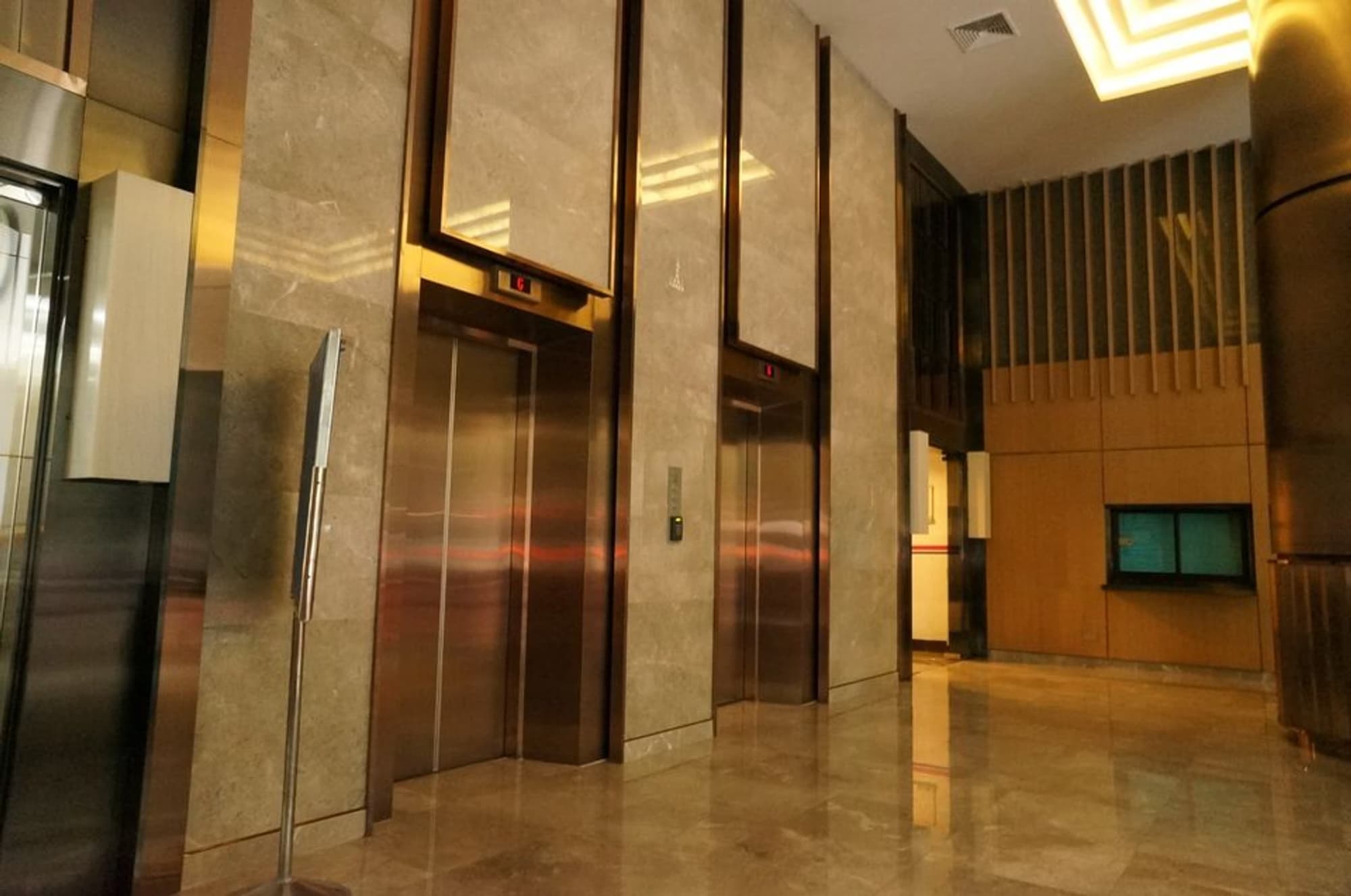 2 Bedroom Condo for Rent at Baan Suanpetch - Image 15