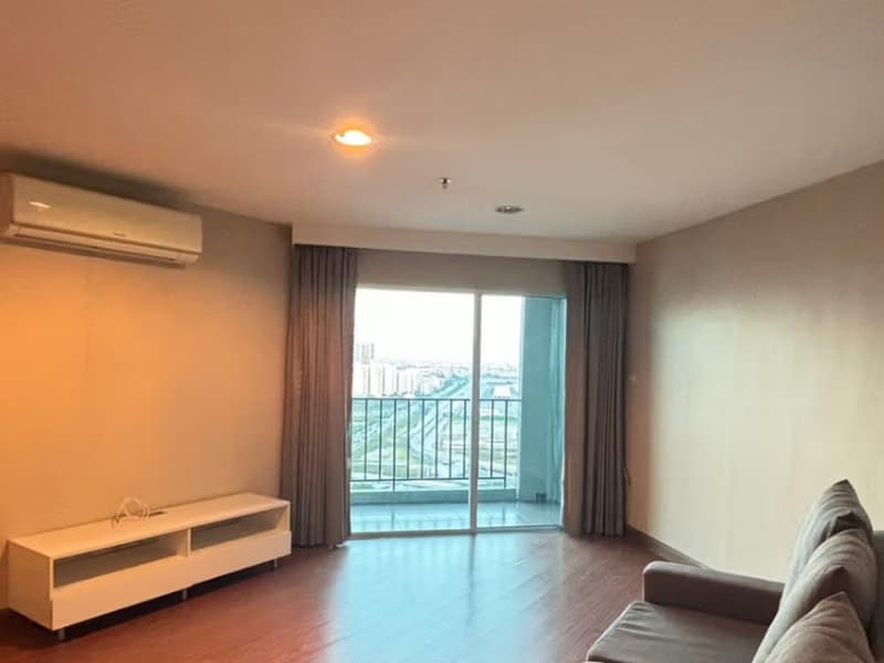 2 Bed Condo for Sale in Huai Khwang