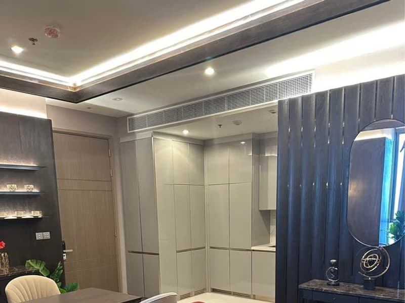 2 Bed Condo for Rent and Sale  Near Phetchaburi MRT
