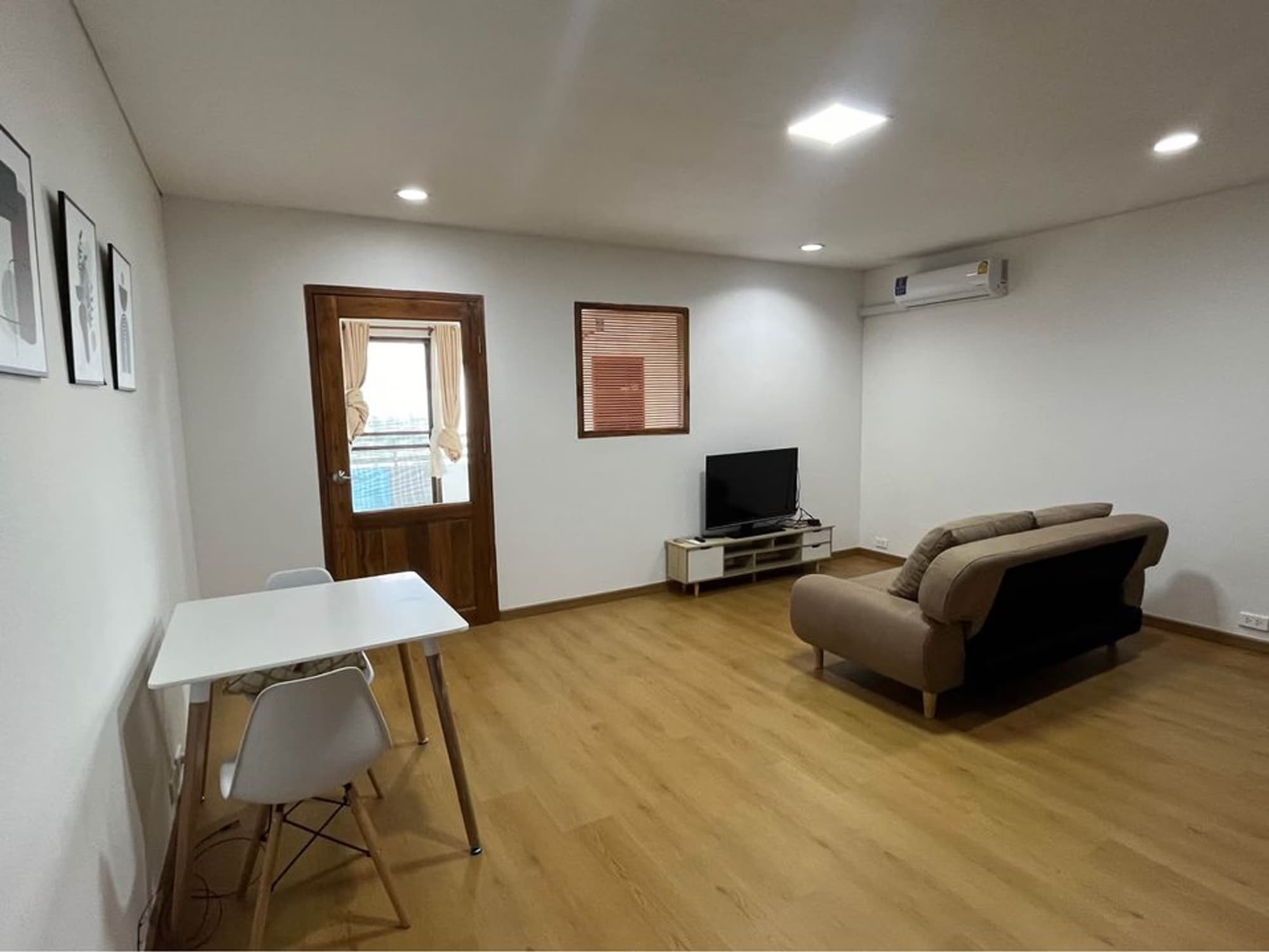 1 Bed Condo for Rent and Sale in Bang Na - Image 1