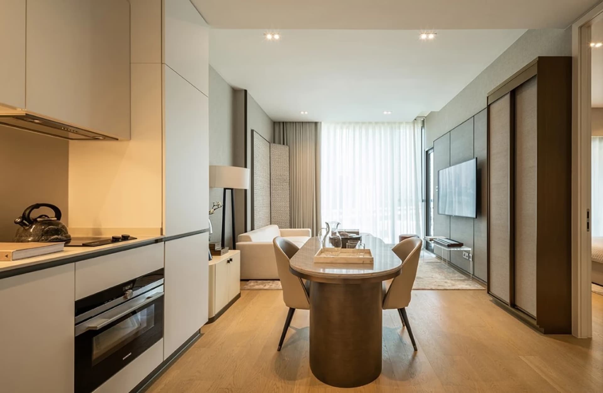 1 Bed Condo for Sale in Watthana - Image 1