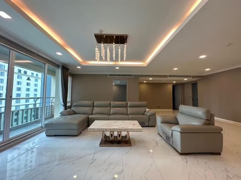 4 Bedroom Condo