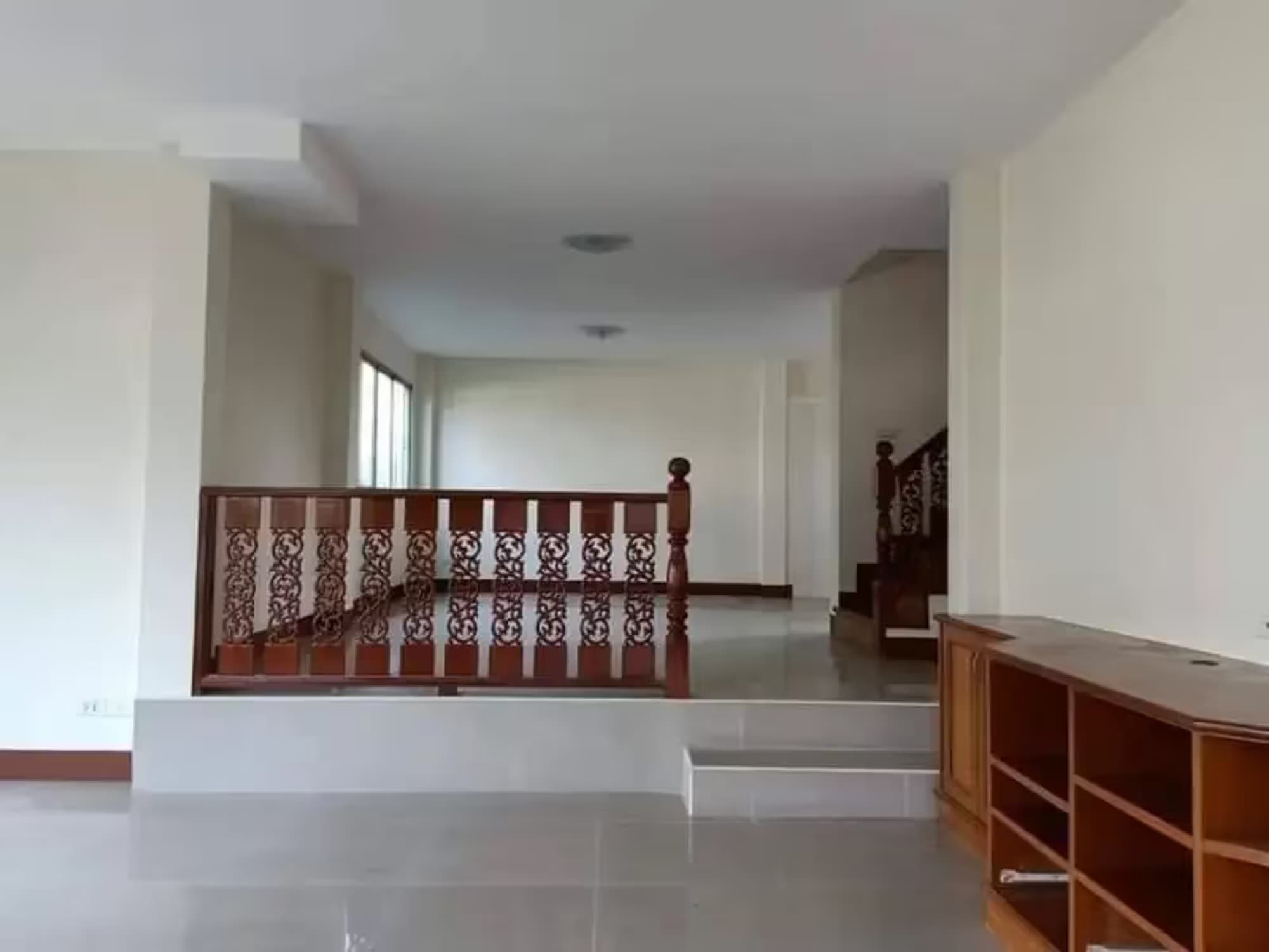 3 Bedroom House - Image 9