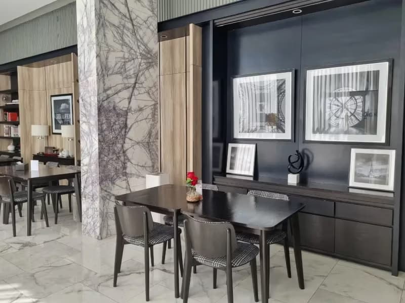 1 Bedroom Condo