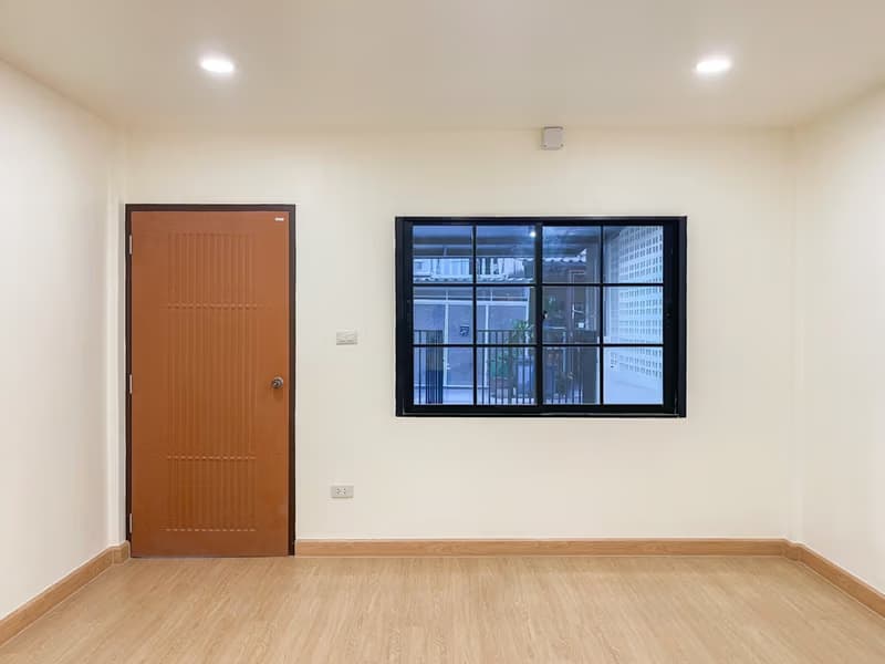 3 Bed Townhouse for Sale in Suan Luang