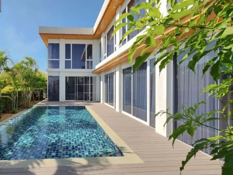 4 Bed House for Rent in San Kamphaeng
