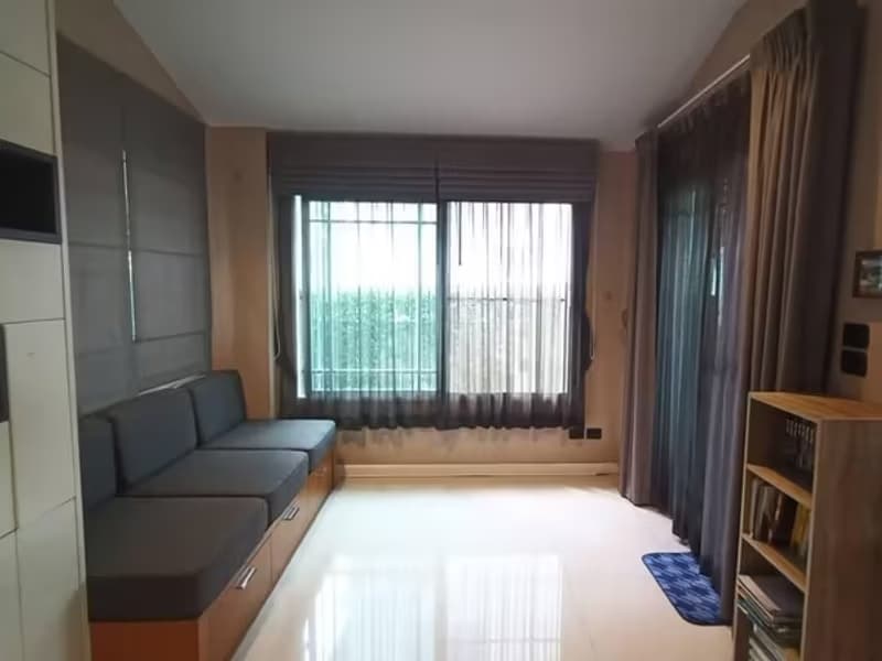 House for Sale in Prawet.