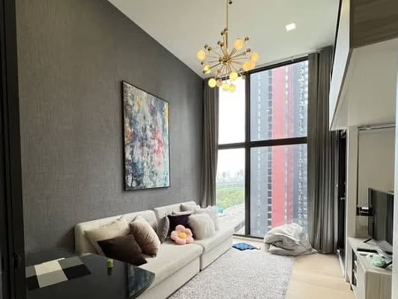 1 Bed Condo for Sale in Ratchathewi
