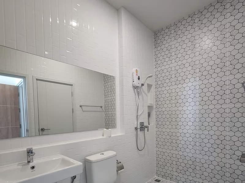 Townhouse for Rent at Altitude Kraf Bangna